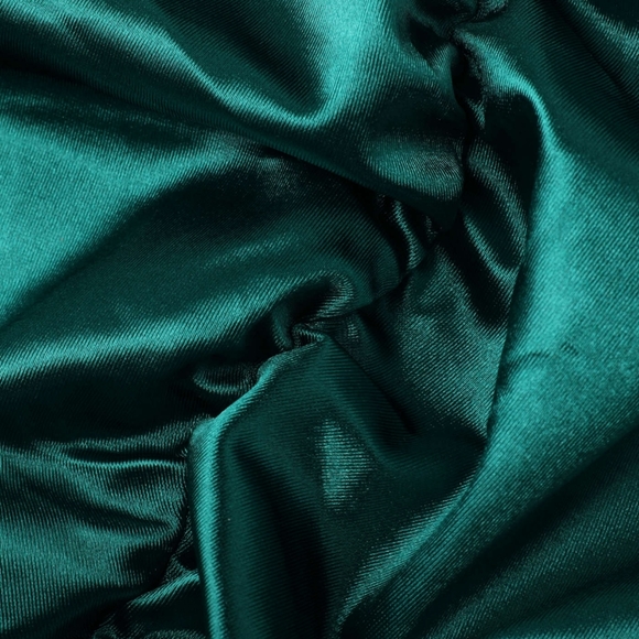 Brand New Baddie Girl Slinky Body Hugging Emerald Green Dress - Picture 3 of 9